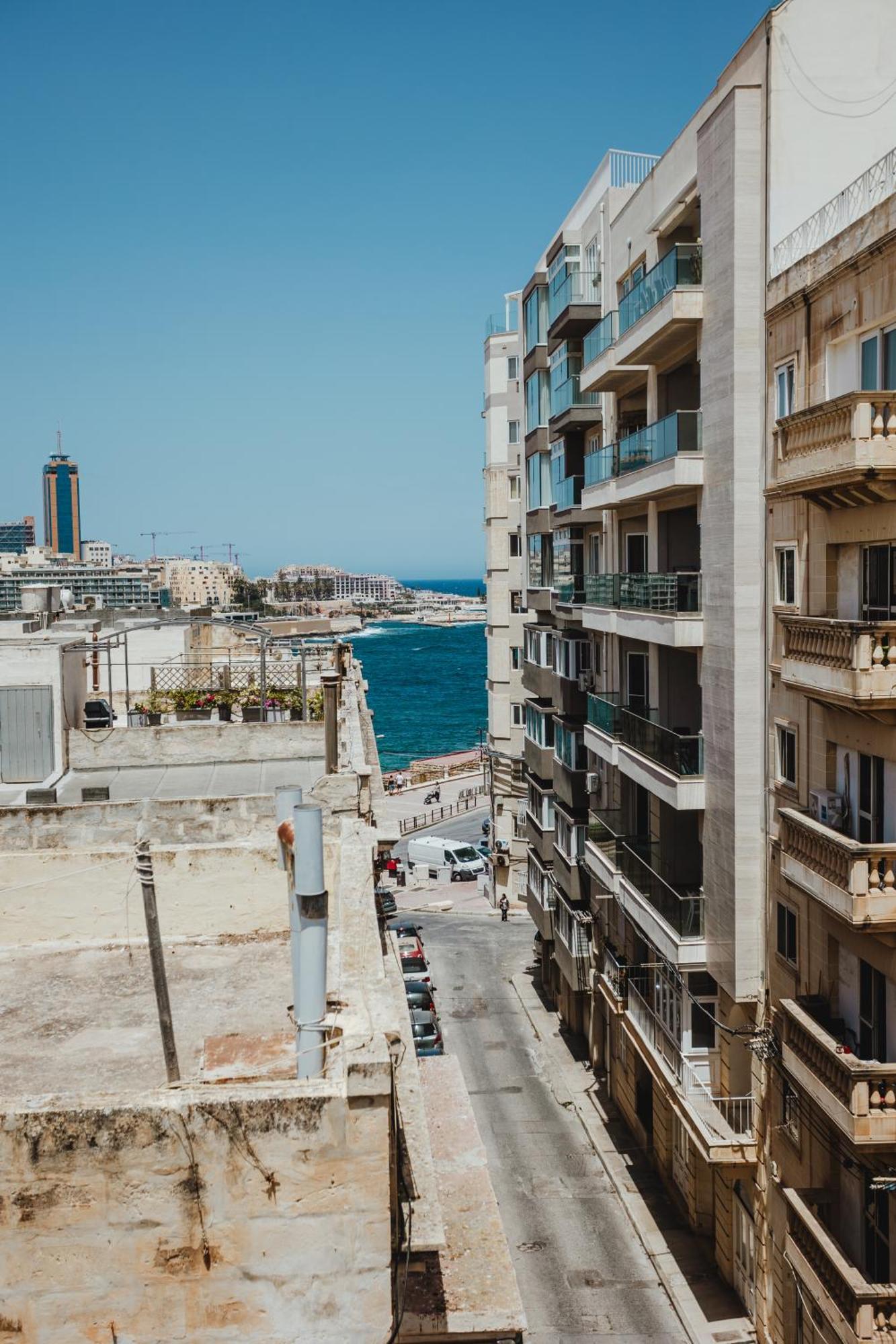 People & Places Sliema Eksteriør bilde