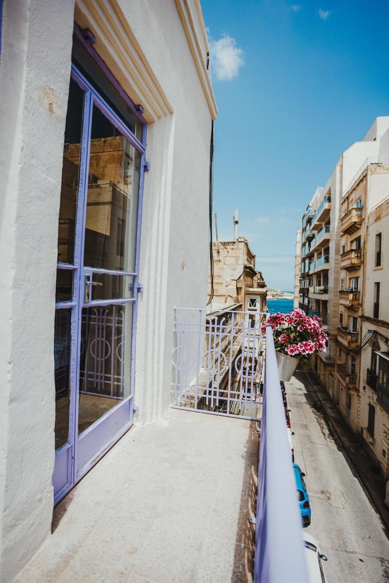 People & Places Sliema Eksteriør bilde